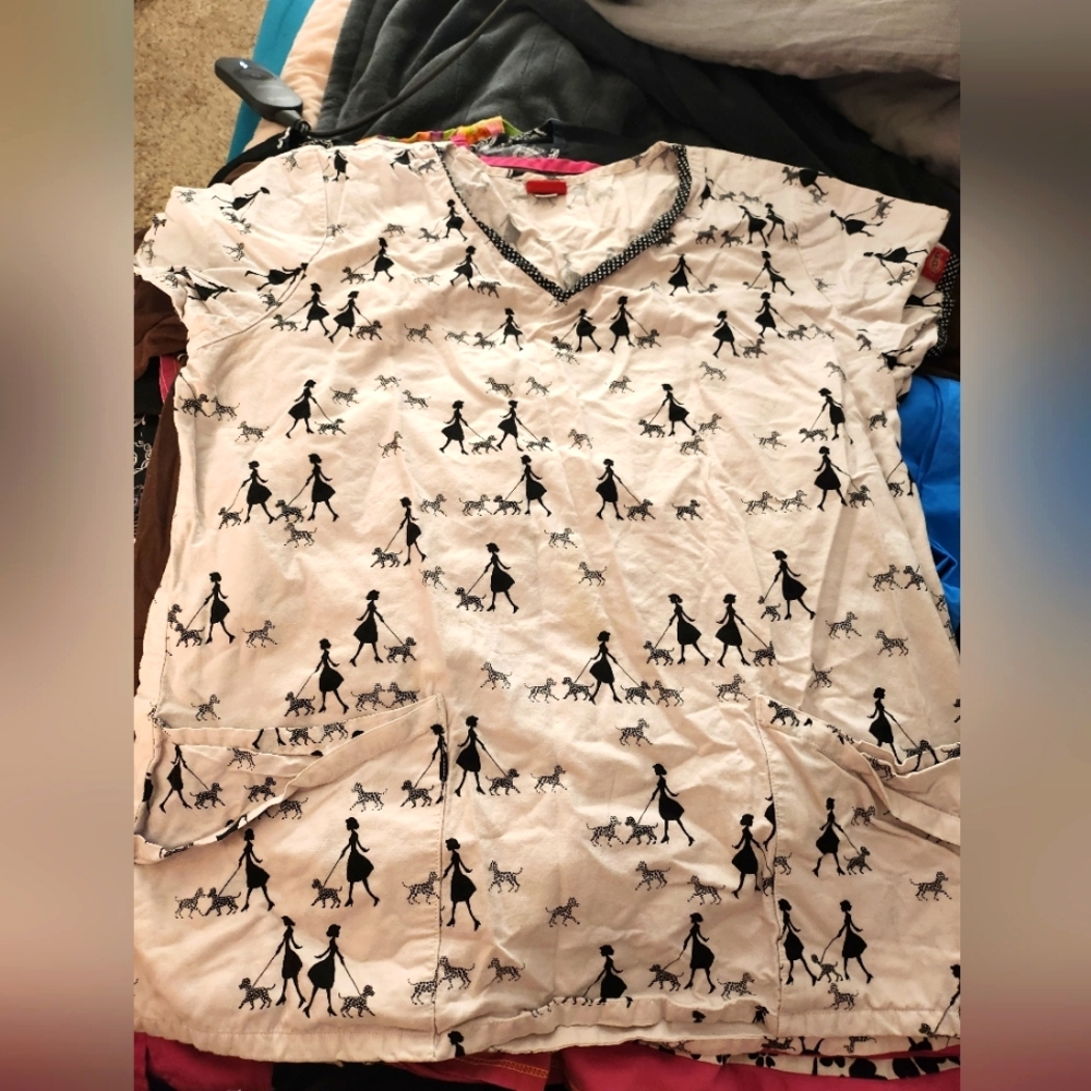 Dickies XL Vet Tech Dog Walking Scrub Top